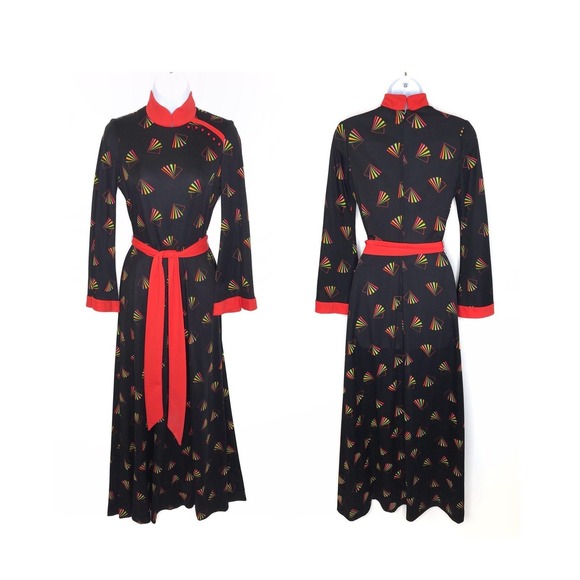 Dresses & Skirts - vintage 1970s maxi dress kimono style Asian fan novelty print